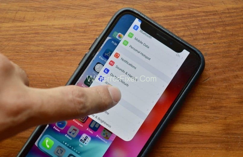 How to Close Apps on iPhone X, XR, XS, and 11
