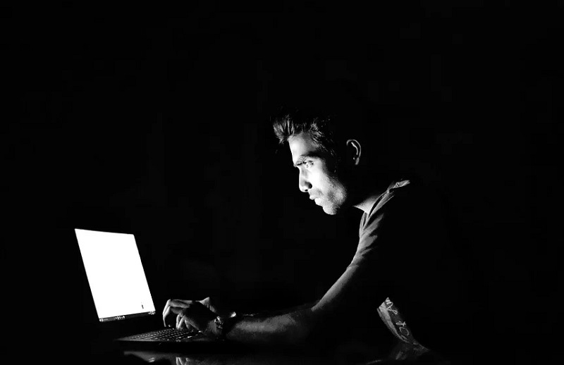 Online Habits That May Be Exposing You to Cyber Attacks