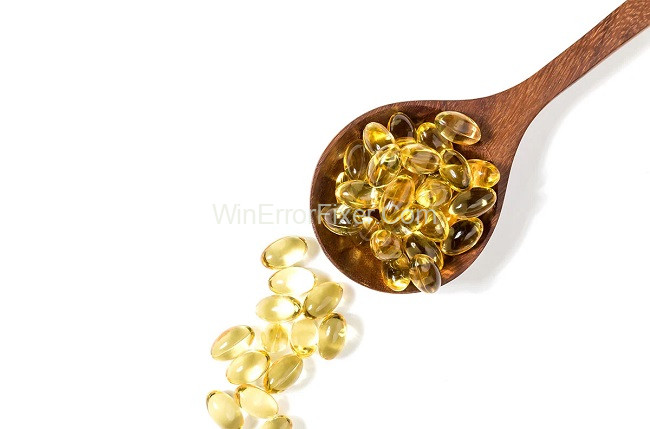 How is Vitamin-E Thought to Play a Role in Reducing the Risk of Heart Disease?