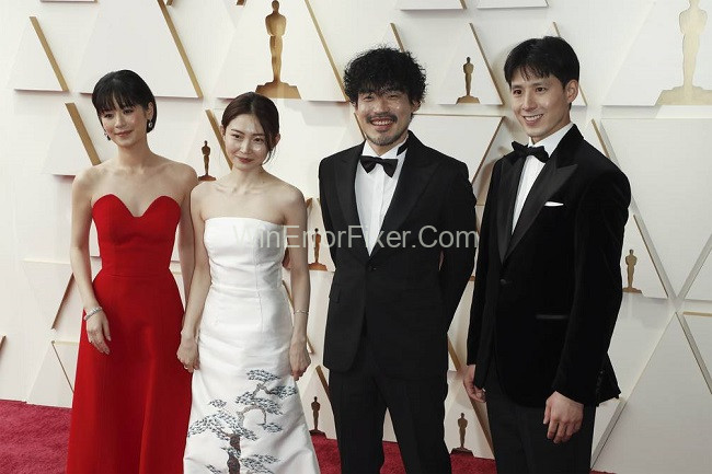 Japan Celebrates Hamaguchi Ryusuke’s Four ‘Drive My Car’ Oscar Nominations