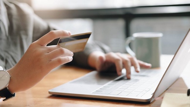 5 Top Credit Cards to Boost Your Credit Score